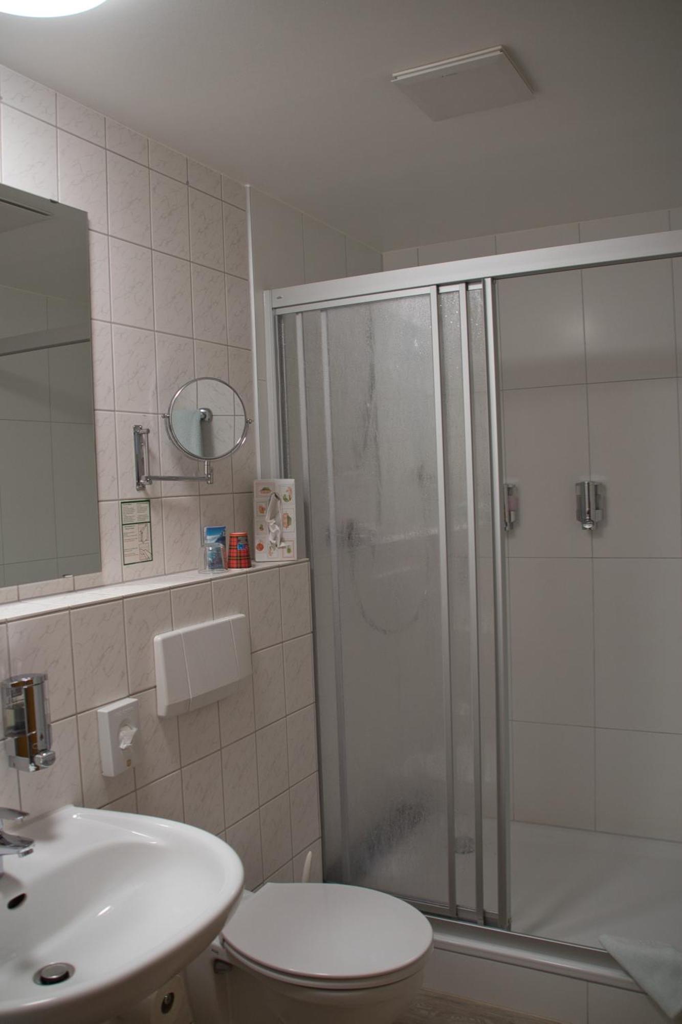 Hotel Quellenhof Salzgitter Kültér fotó